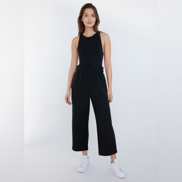 ARITZIA THE GROUP BY BABATON Powell Pant High Waist Crop Carrot Pants Black Sz S - Picture 1 of 14